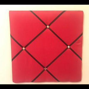 Raspberry and black ribbon board